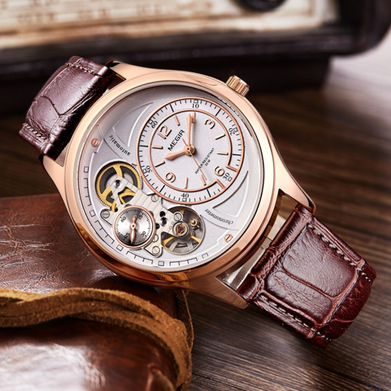Quartz Analog Watch™