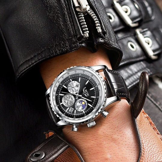 Chronograph According to